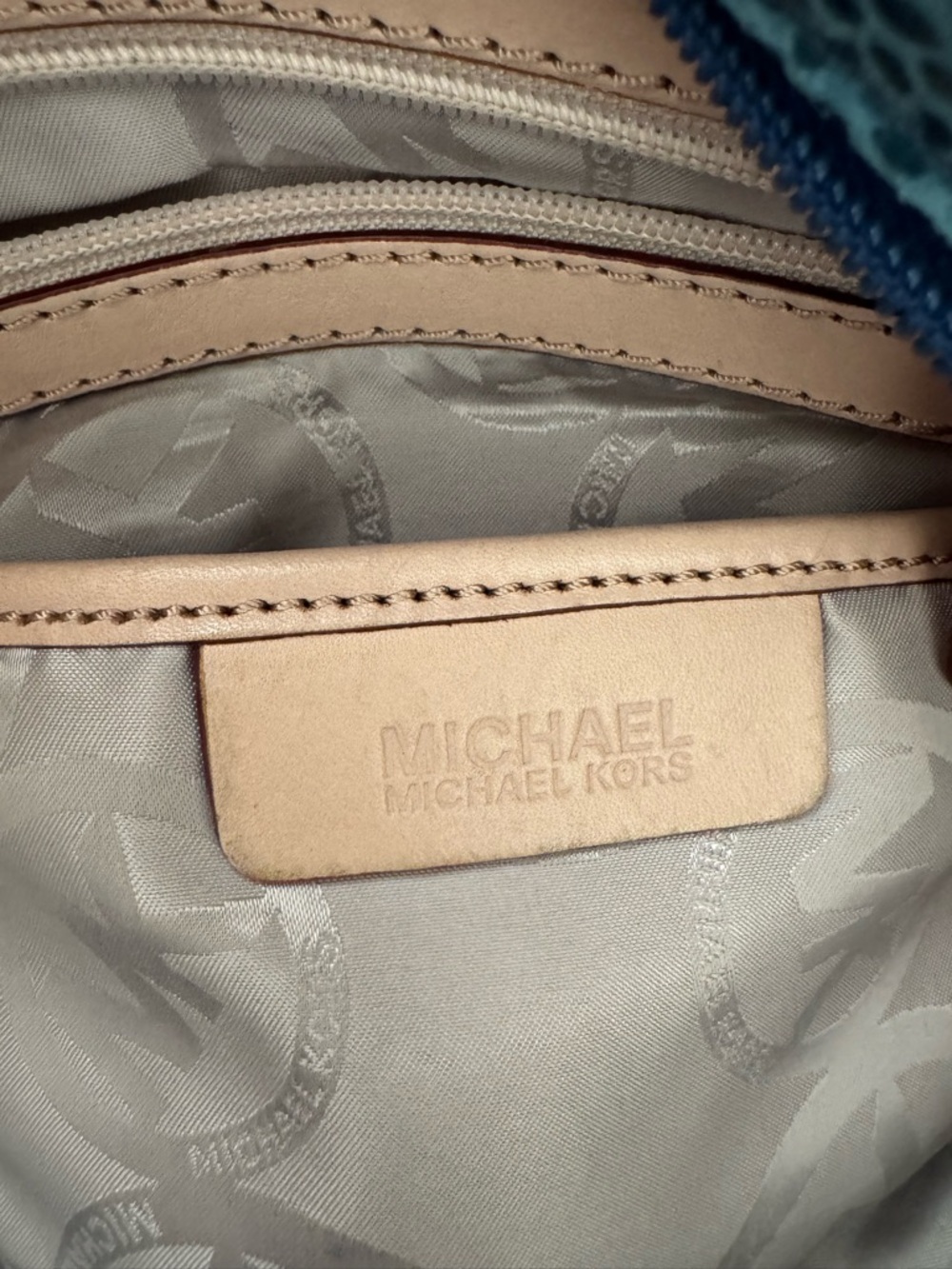MICHAEL KORS Green Snake-skin Embossed Leather Shoulder Bag - Picture 9 of 14